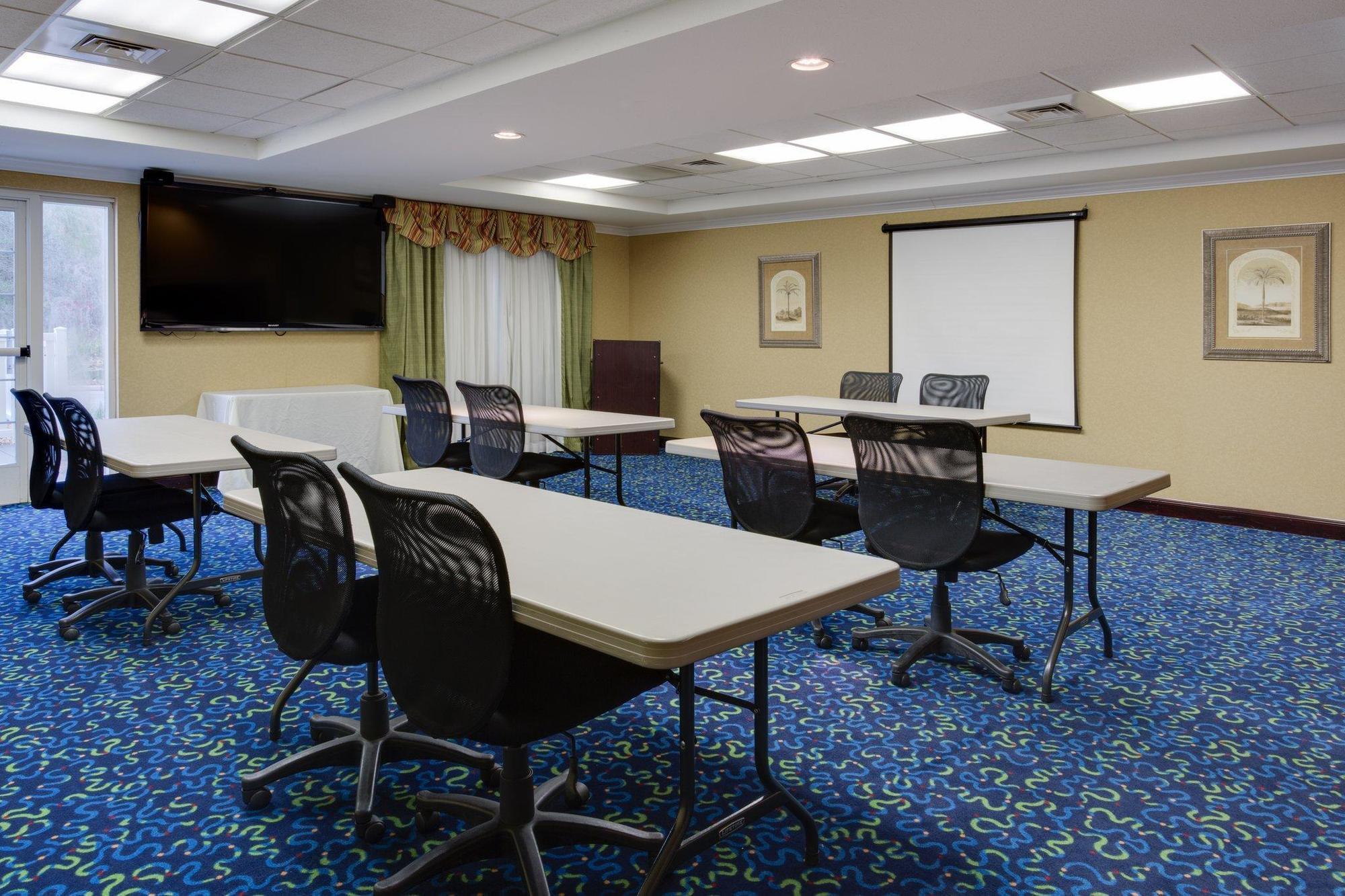 Holiday Inn Express & Suites Tavares By Ihg Extérieur photo