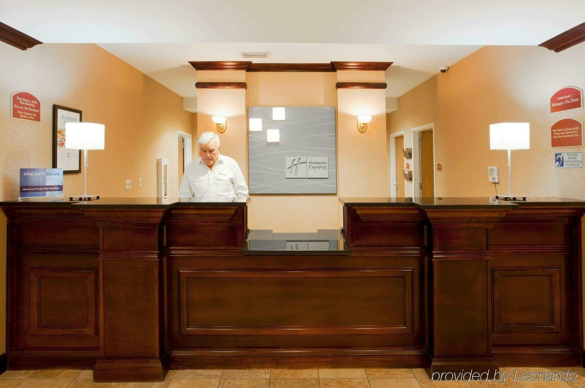 Holiday Inn Express & Suites Tavares By Ihg Extérieur photo